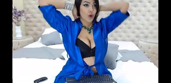  Modelo webcam AdelaRioss - wishing I had you in my room -latina